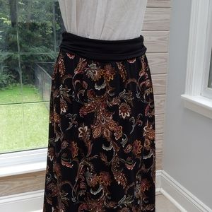Apt. 9, hi-low skirt size Large, NWOT.